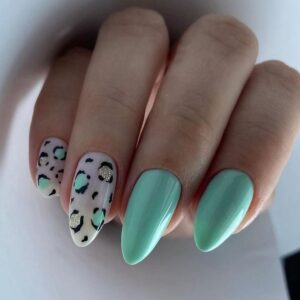 leopard print nails
