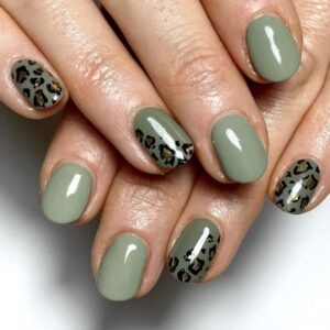 leopard print nails
