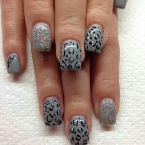 leopard print nails