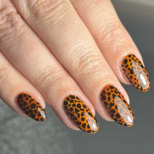 leopard print nails